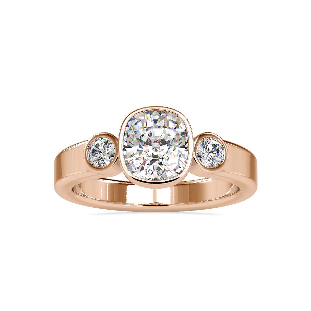 DiamondDiva Ring