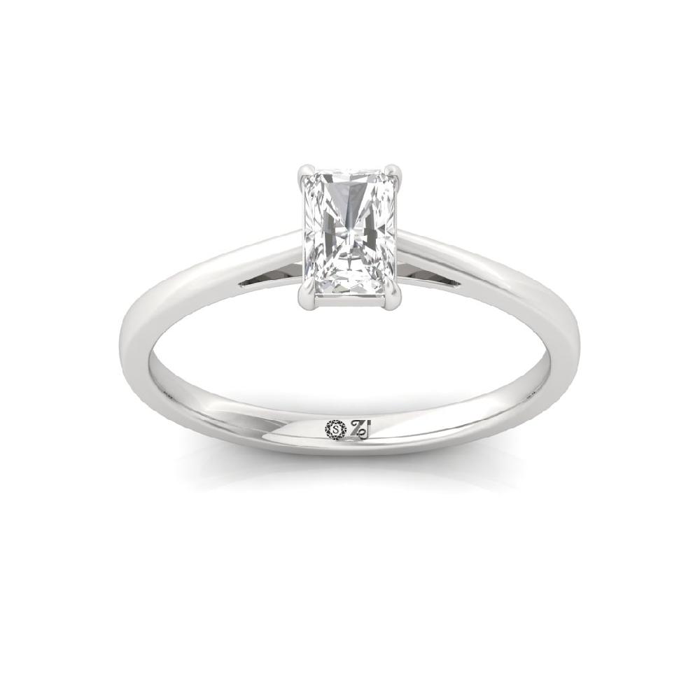 Radiant-Cut CVD Diamond Solitaire sliver Ring