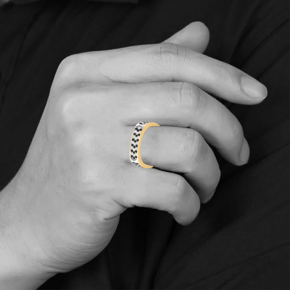 Luxurious Round White & black Diamond Men’s Statement Ring