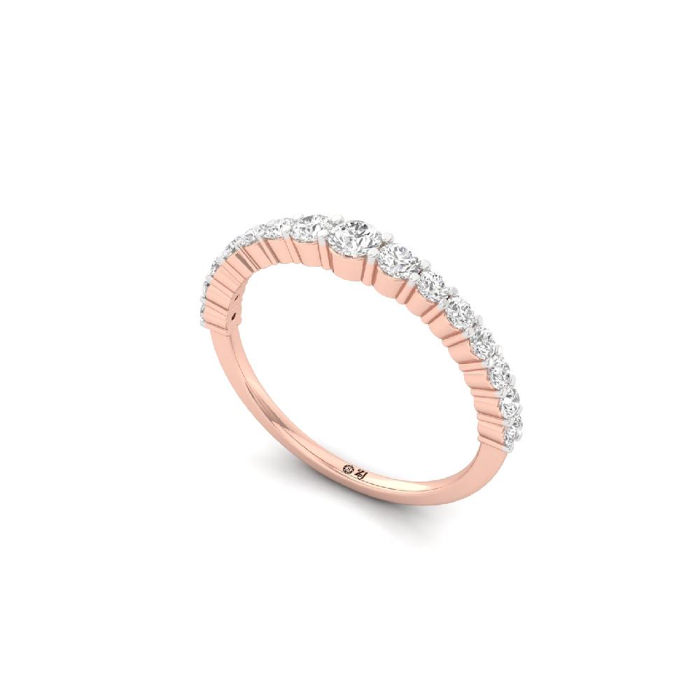 Elegant Graduated CVD Diamond Band Ring