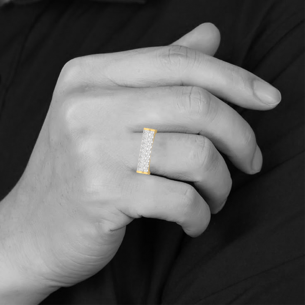 Round Cut Men's CVD Dimond Ring 